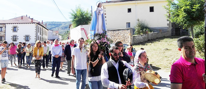 Rocamundo honr a la Virgen de la Velilla
