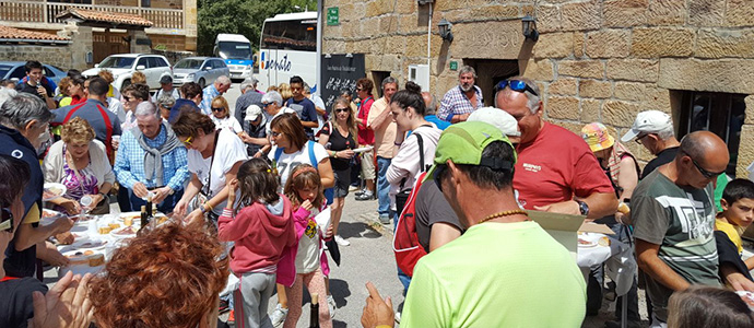 Rocamundo honr a la Virgen de la Velilla