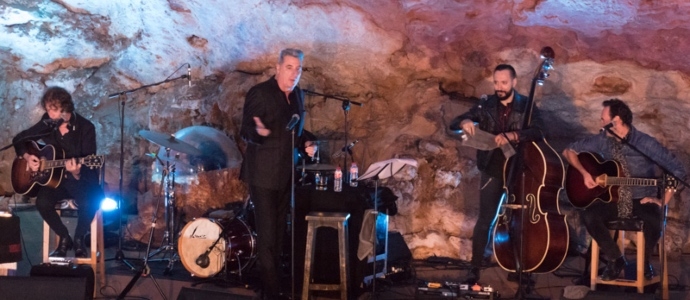El rock and roll de Loquillo inaugura 'Los Conciertos de El Soplao' 