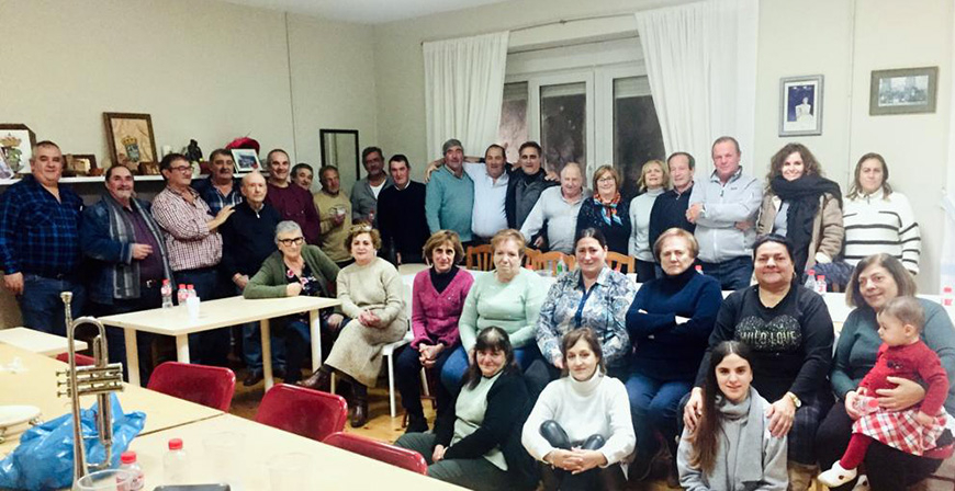 La Ronda La Esperanza de Requejo celebra su comida de hermandad 