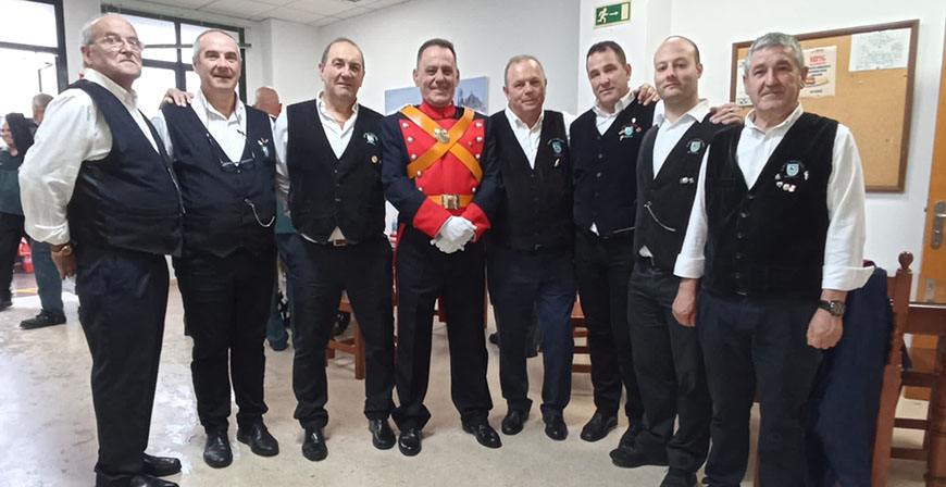 La Ronda la Esperanza participa en  la celebracin del Pilar en Cdiz