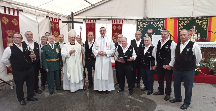 La Ronda la Esperanza participa en  la celebracin del Pilar en Cdiz