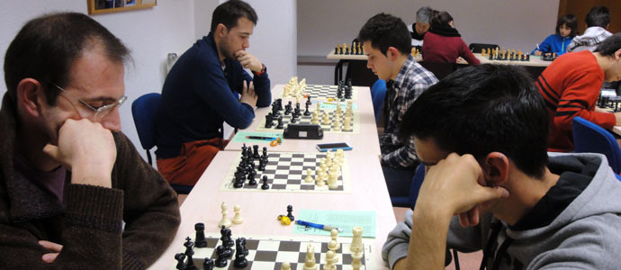 Rubn Garca contina invicto en el Memorial Pablo Fernndez Vielba de Ajedrez