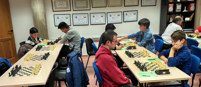 Rubn Garcia, lder en solitario del Memorial Pablo Fernndez Vielba de Ajedrez