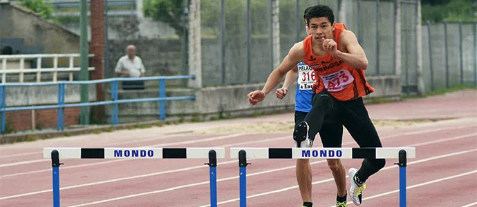 Ryu Alex Laguna se proclama campen de Cantabria juvenil en 400 m vallas