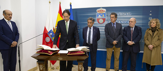 Jos Luis Gochicoa toma posesin como consejero de Obras Pblicas y Vivienda	