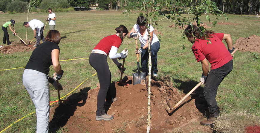 Sbado de voluntariado en Pesquera para mejorar el bosque de ribera