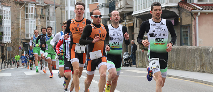Sandra Antn y Miguel ngel Urrutia conquistan el duatln de Reinosa