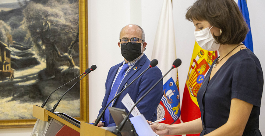 Sanidad anuncia que si la situacin no mejora se reducir la movilidad nocturna, los aforos e incluso la hostelera se podr cerrar totalmente