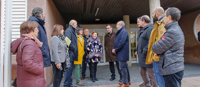 Sanidad revisa las mejoras y los servicios del Centro de Salud de Reinosa y el Hospital Tres Mares