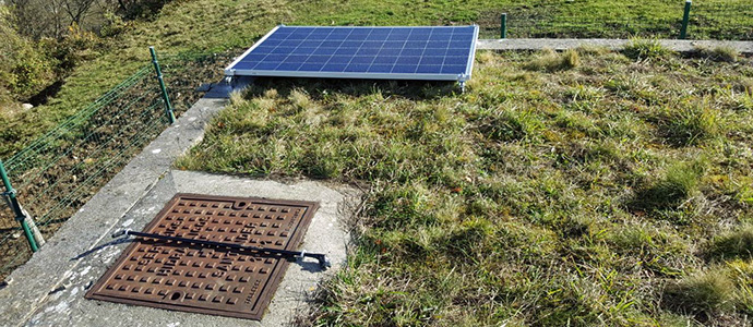 Santiurde instala una nueva planta solar fotovoltaica en el depsito de agua de Somballe