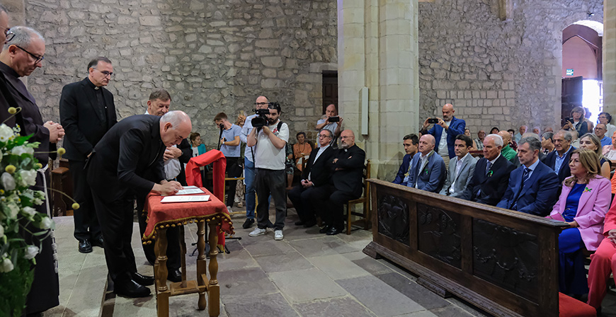 El Santo Sepulcro de Jerusal�n y Santo Toribio celebran su hermanamiento