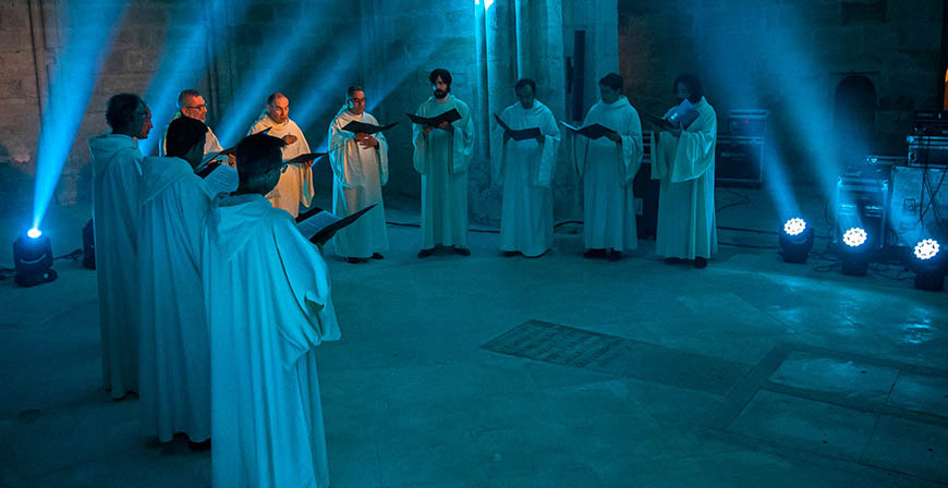 La Schola Antiqua inund de msica y canto gregoriano el monasterio de Santa Mara la Real 