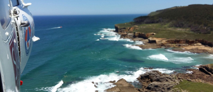Se busca por tierra, mar y aire a un buceador desaparecido en la playa de Arenilla