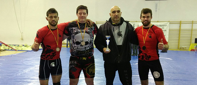 El Club de Lucha Esparta logra el segundo puesto por equipos en Burgos