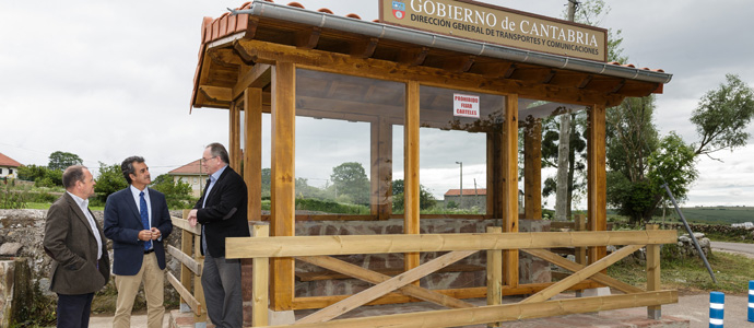 Servillas ya dispone de un apartadero con marquesina