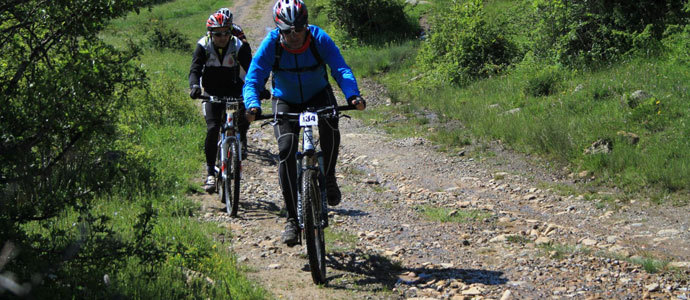 Setenta ciclistas tomaron la salida en IV Marcha BTT Campurriana de Naveda