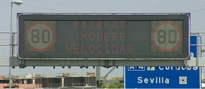 Si circulas con exceso de velocidad, la DGT te informar a travs de una pantalla