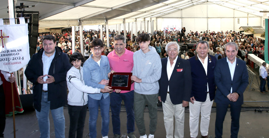Sierra del Oso gana la Alquitara de Oro al mejor orujo del ao