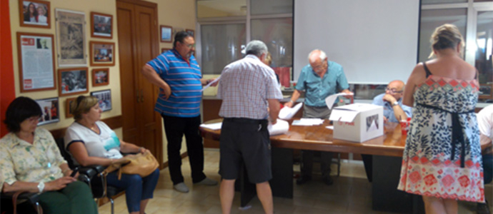 Los socialistas campurrianos apoyan la renovacin del PSOE en Cantabria