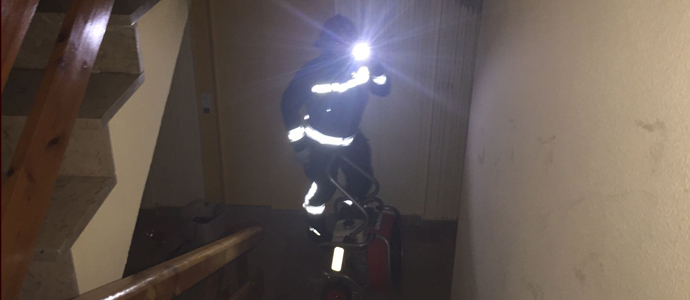 Sofocado un incendio en una vivienda de la calle Santa Ana de Reinosa