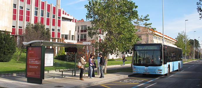 La solicitud de ayudas para el transporte de los estudiantes reinosanos se retrasa a octubre