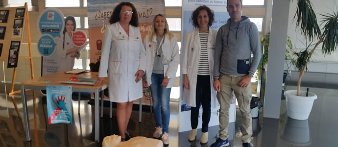 Talleres prcticos de reanimacin cardiopulmonar bsica en el Hospital Tres Mares
