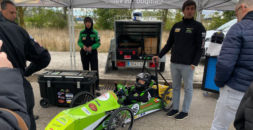 El Team Cantabria, del IES Montesclaros, vence en Reinosa en las dos carreras de prototipos elctricos Greenpower
