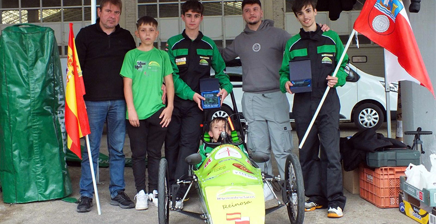 El Team Cantabria logra una nueva victoria en el circuito de Los Arcos de Navarra
