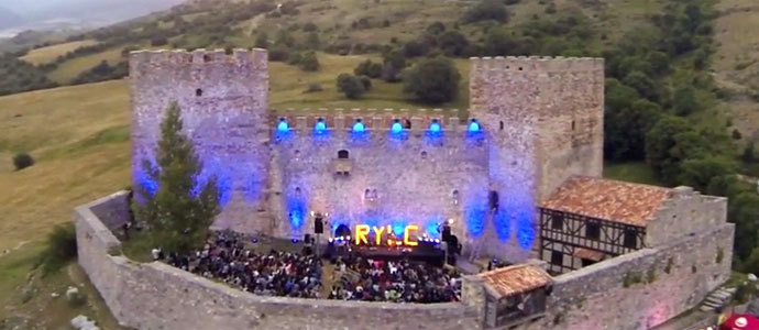 'Por ti', en directo desde el Castillo de Argeso