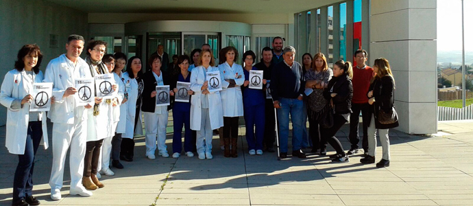 Los trabajadores del Tres Mares se solidarizan con el pueblo francs