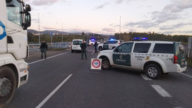 Trfico intensifica los controles en los accesos a Cantabria con motivo de la Semana Santa