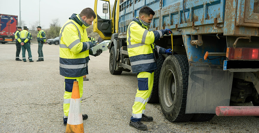 Trfico realiza esta semana una campaa especial de vigilancia de camiones y autobuses 