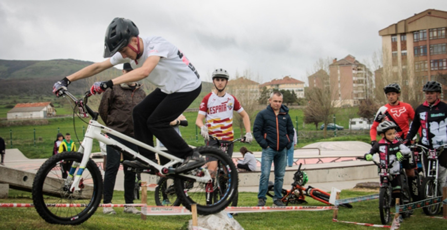 Las Tradas de Reinosa acogen este jueves la segunda cita de la V Copa Ral Gutirrez Bike Academy 