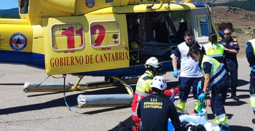 Trasladan a una mujer con quemaduras graves desde el Hospital Tres Mares al de Cruces