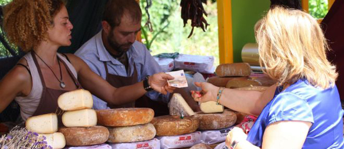 Treinta y tres artesanos participarn en la XX Feria Internacional del Queso de Pesquera