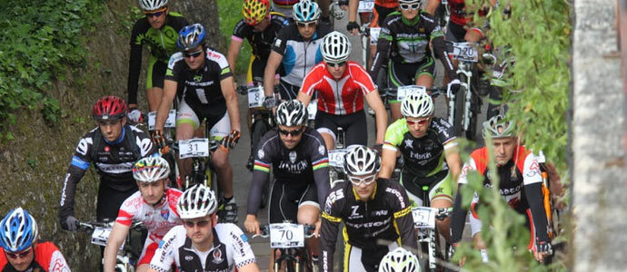 Trescientos ciclistas participarn el domingo en la 'IV Marcha BTT Los Carabeos'