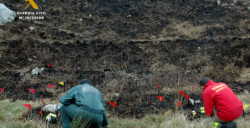 Tres investigados por provocar presuntamente incendios forestales en Cantabria