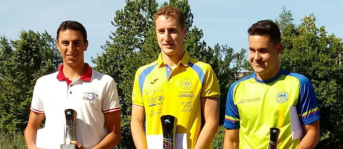 Tres nadadores campurrianos destacan en el Circuito de Travesas