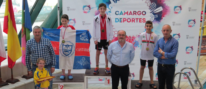 Tres nadadores campurrianos subieron al podio en Maliao