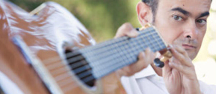 La Triloga Cntabra a travs de la guitarra de Javier Moya