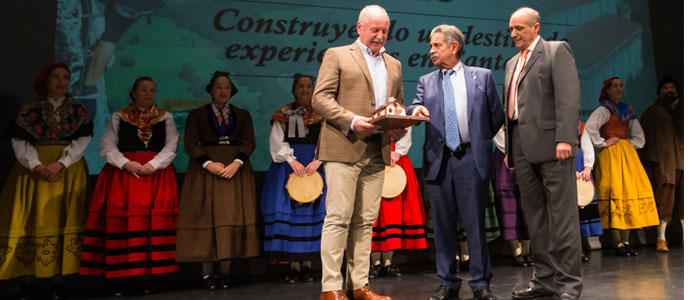 Turismo Rural premia a los campurrianos por su defensa de las costumbres propias 