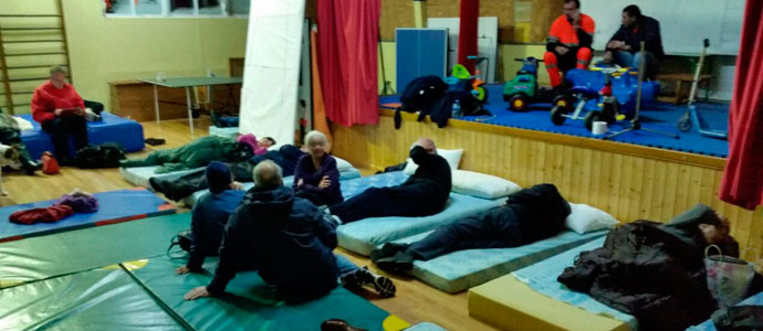La UME rescat a sesenta personas y las traslad a Mataporquera