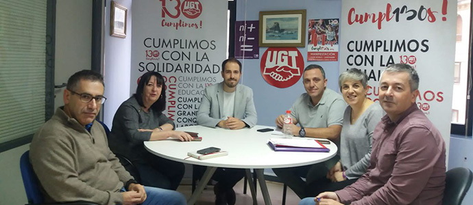 Unidas Podemos reitera desde UGT su apuesta por reindustrializar el eje Campoo-Besaya