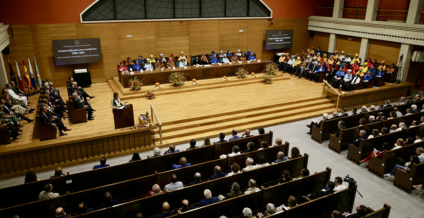 La Universidad de Cantabria celebra la ceremonia inaugural del curso acad�mico 2026/2027