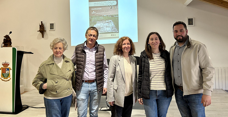 La Universidad de Cantabria inaugur� en Matamorosa el programa de conferencias 'Arqueociencia'