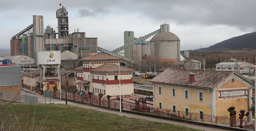 Valdeolea cede suelo municipal para construir viviendas protegidas en r�gimen de alquiler