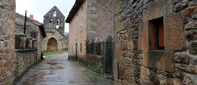 Valdeprado del Ro adoquinar las calles del entorno de la iglesia de Aldea de Ebro
