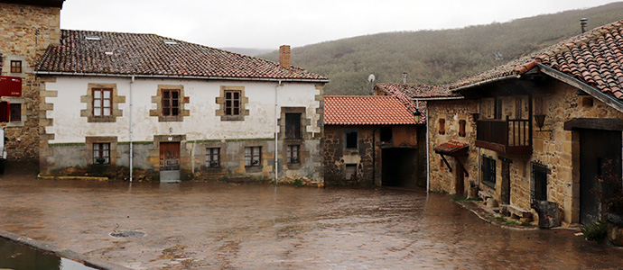 Valdeprado del Ro adoquinar las calles del entorno de la iglesia de Aldea de Ebro