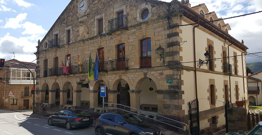 Valderredible y la empresas de conectividad ofrecern internet gratuito a las familias con escolares en riesgo de exclusin